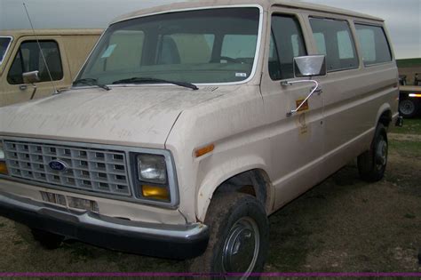 I have 1988 ford e250 club wagon lookinmg for the power 